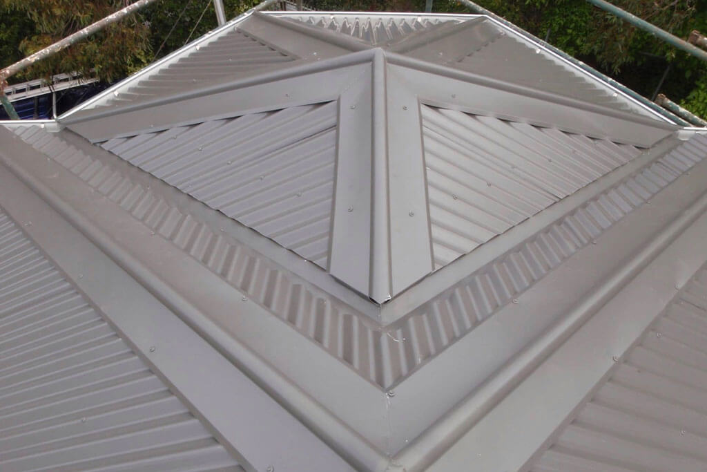 White Metal Roofing Star like design Restoration